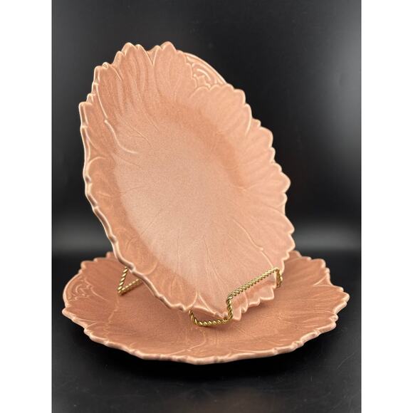 Woodfield Salmon Pink 10.5" Plate by Steubenville - Picture 2 of 7